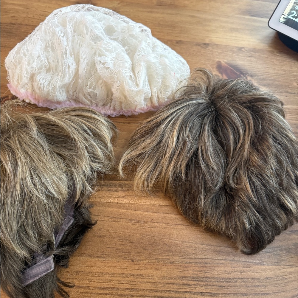 (2) piece vintage women’s hair wigs